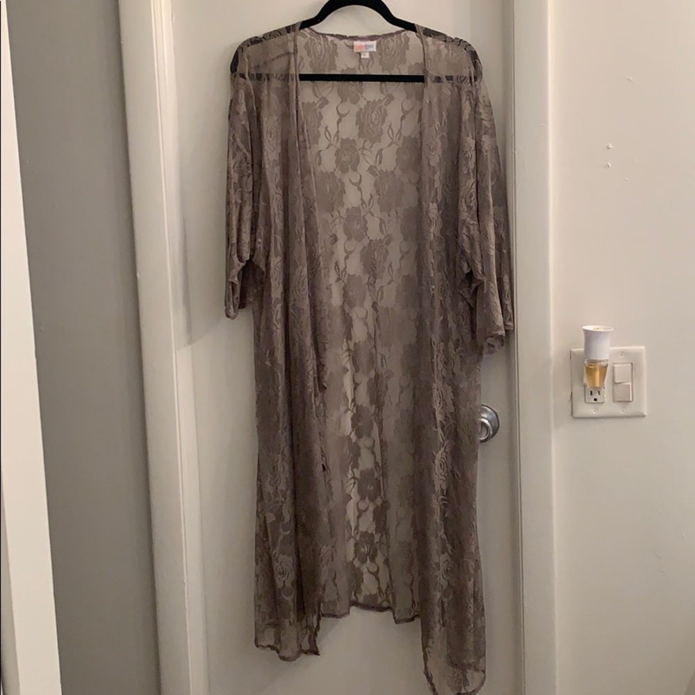 Large LuLaRoe Shirley